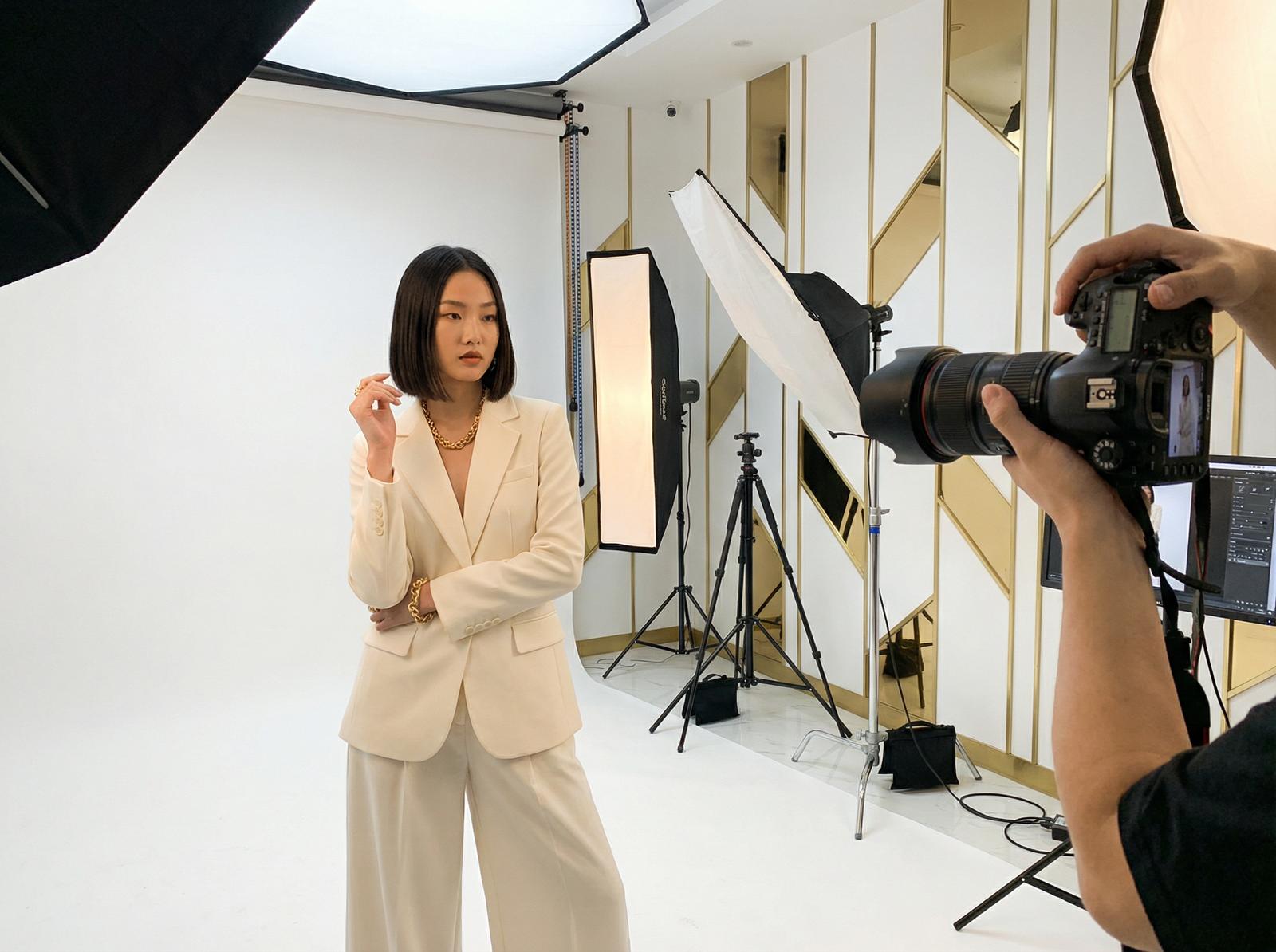 爆料吃瓜网精选传媒写真拍摄